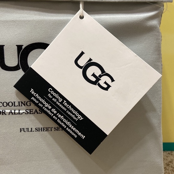 UGG ALAHNA Full Sized Sheet Set - Picture 4 of 6